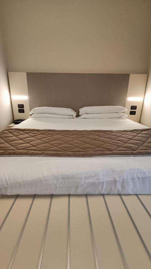 Valmarina Hotel 3*