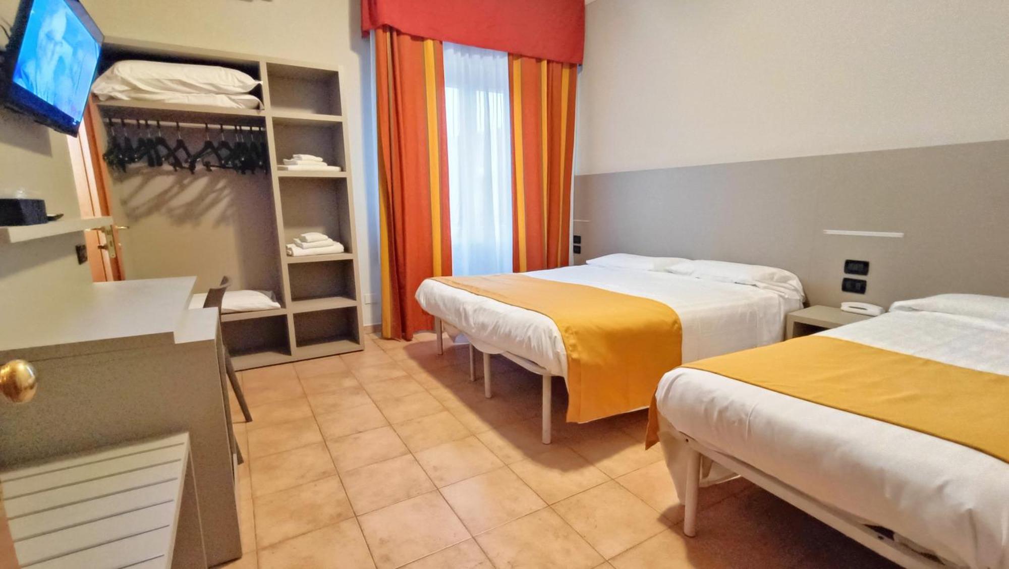 Hotel Valmarina 3*
