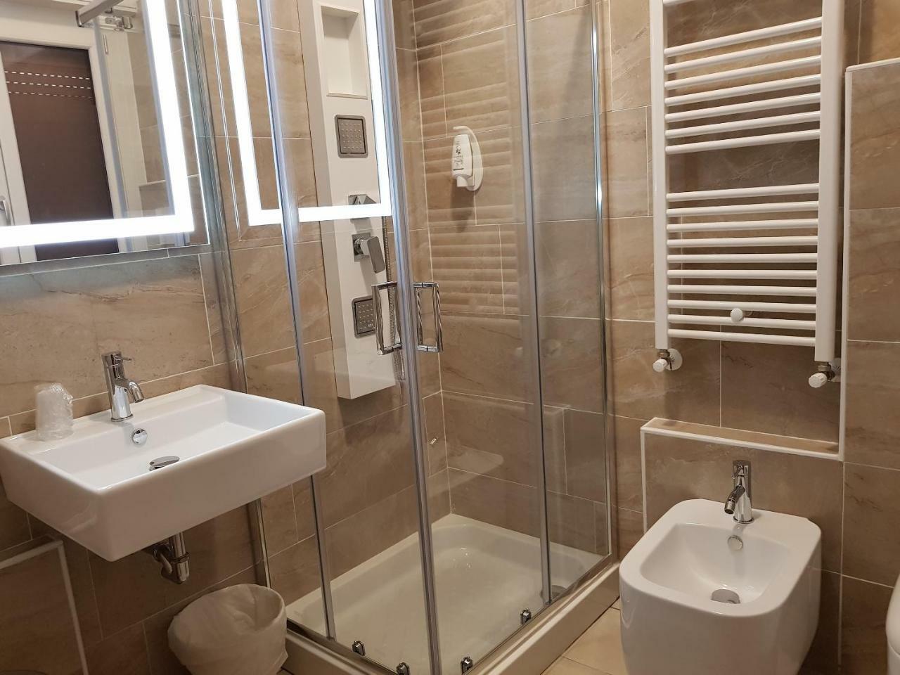 Valmarina Hotel 3*